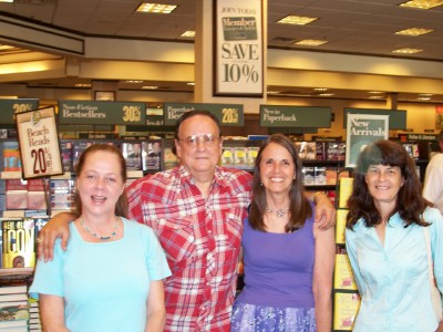 Judi, Willie, Kirsten, Ellen at Barnes and Noble in Macon for Willie Perkins book signing.